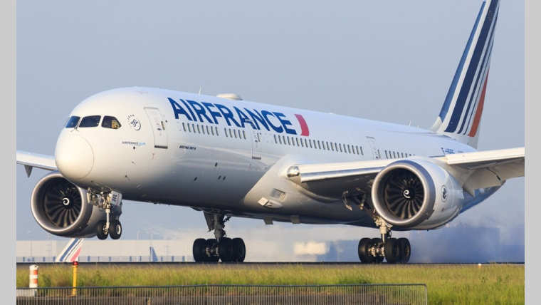 Hausse du prix des billets d’avion : L’habile chantage d’Air France