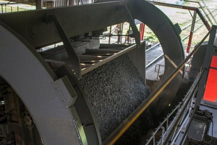 Mines : Comilog toujours plus haut