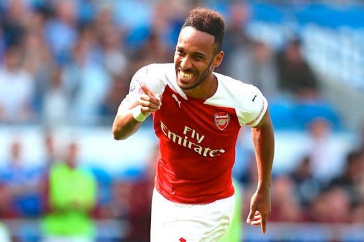 Football : Manchester United lorgne sur Aubameyang, l'Italie sur Lemina