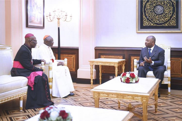 Activités présidentielles : Le cardinal Robert Sarah hôte du président Ali Bongo Ondimba