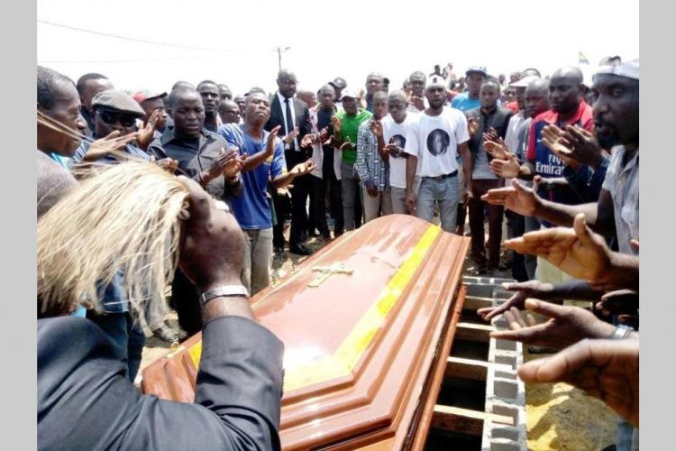FAR : Léon Mbou Yembi inhumé sur la terre de ses ancêtres