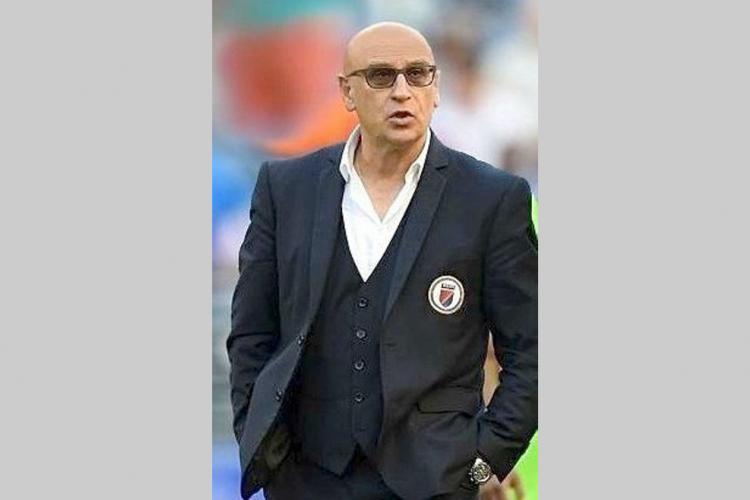 Football : Patrice Neveu officialise sa liste demain