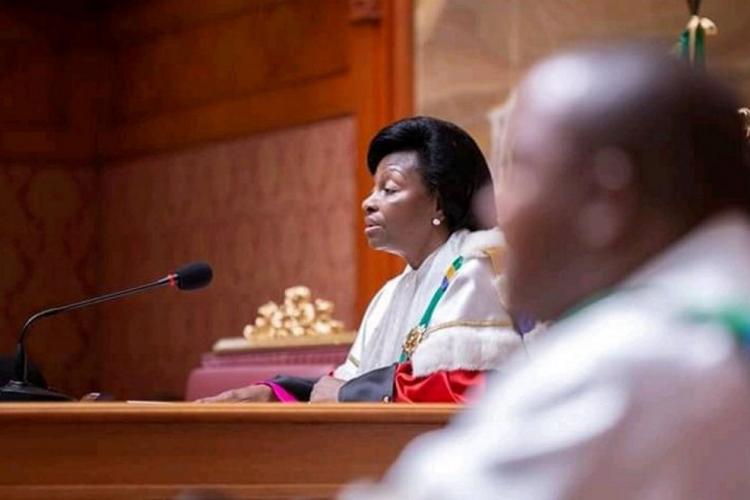 Rentrée : Le pouvoir d'interpréter la Constitution en cas de doute ou de lacune