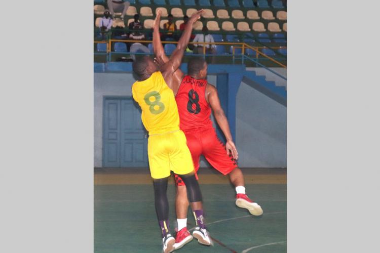 Basket-ball : Cinq finales pour lancer la saison de la ligue de l'Estuaire