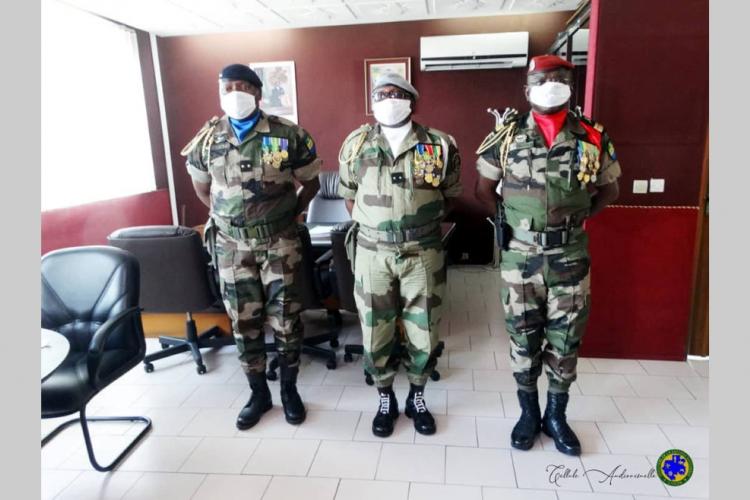 Armée de terre : Le colonel Adolphe Yonghan prend ses fonctions