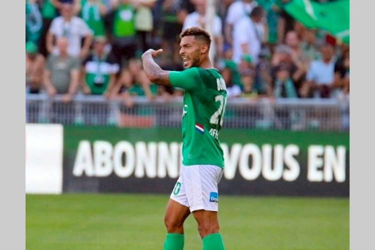 Denis Bouanga : le veto de l'ASSE et le confinement