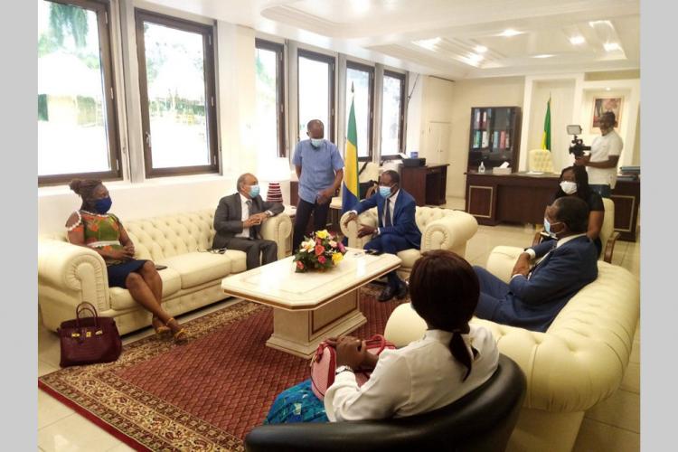 Nouvelle Gabon Mining : un appareil effectuant 400 tests Covid-19 par jour bientôt au CIRMF