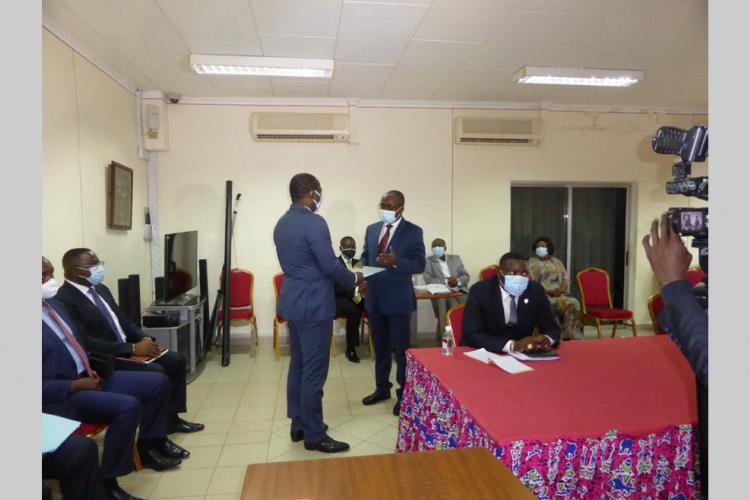 Covid-19 : Mbadinga Madiya et Koho-Nlend à la CNLCEI