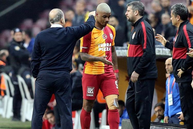 Galatasaray : Lemina poussé vers la sortie