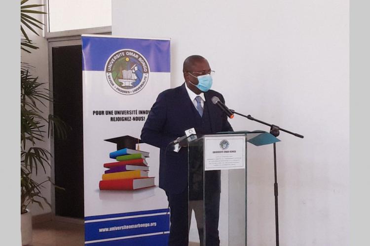 Enseignement supérieur : Patrick Mouguiama-Daouda au contact des réalités de l'UOB