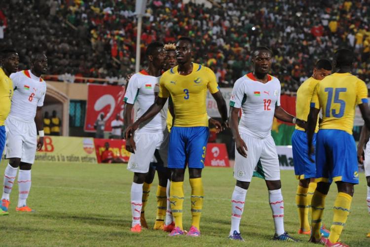 National-Foot : nos expatriés en déshérence doivent rapidement trouver un point de chute