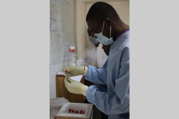 Afrique : plus de 27 000 décès Covid