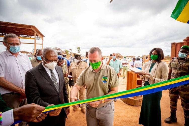 Filière-bois : Lee White inaugure la nouvelle usine de Precious Wood CEB