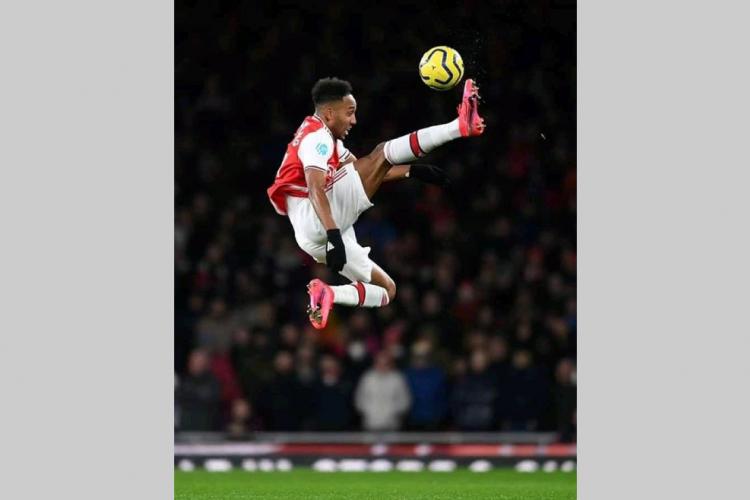 Premier League : Aubameyang dans l'équipe type