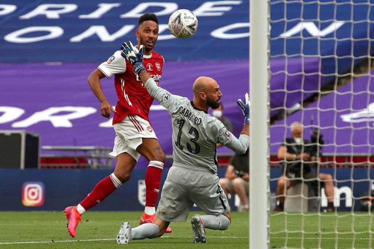 Aubameyang : un contrat "en béton" de trois saisons