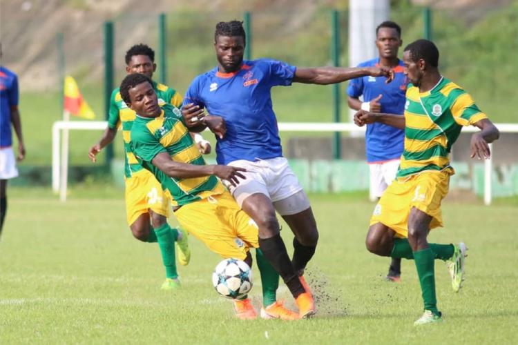 National-Foot : la Linaf propose un nouveau calendrier