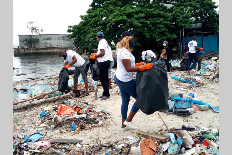 Déchets plastiques : des Céléristes au front !