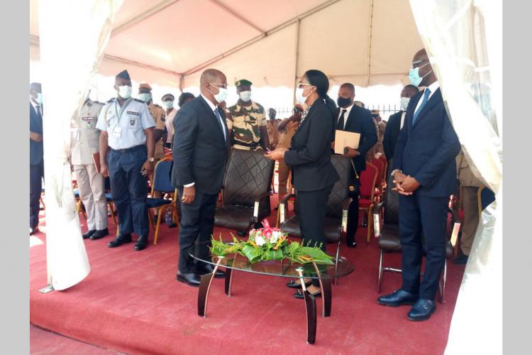 Prison centrale de Libreville : réception d'un bâtiment annexe de la détention