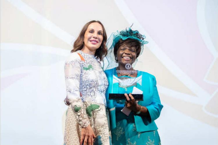 Prix Agathe Okumba d'Okwatsegue 2021 : les lauréates 2019 se confient