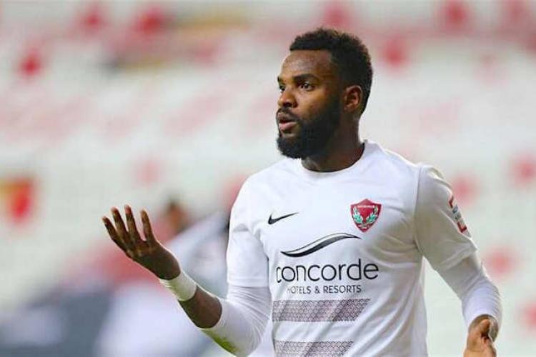 Mercato : Fenerbahçe se positionne pour Boupendza