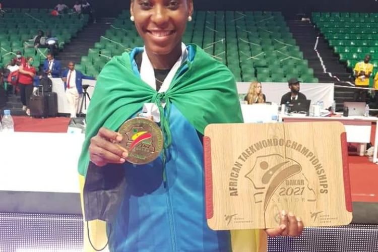 La championne d'Afrique de Taekwondo, Maria Urgence Mouega Mouega