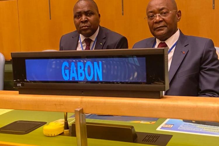 Les deux représentants de la diplomatie gabonaise