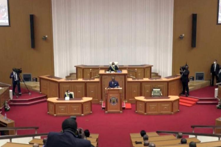 Gabon : Ali Bongo trace la boussole devant l'Assemblée nationale et le Sénat 