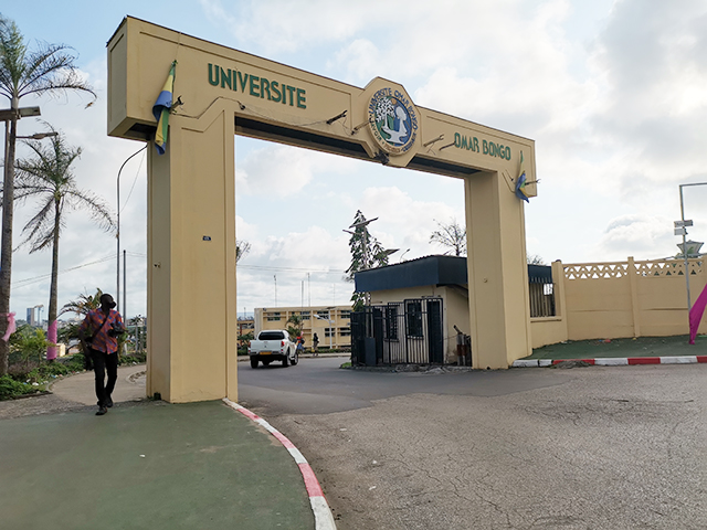 UOB : "il n'y a pas de raison de suspendre les cours à la FDSE", selon Frédéric Tom Mambenga 